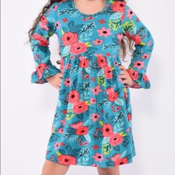 Other - Florals on Teal Beautiful Corals, Teals, Yellow,